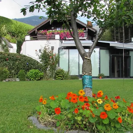 Haus In Den Bergen Lodge