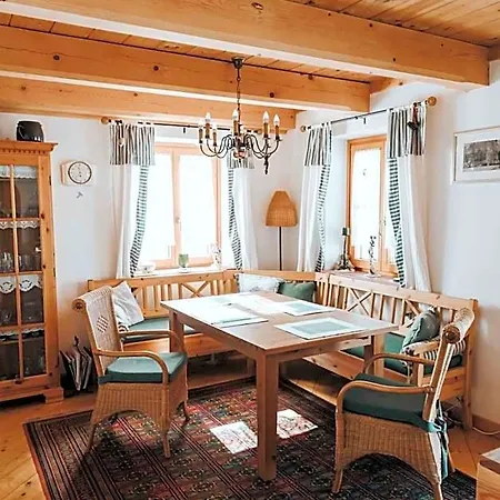 Haus In Den Bergen Chata *